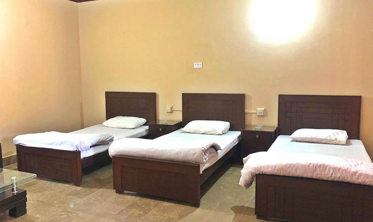 Triple Bed