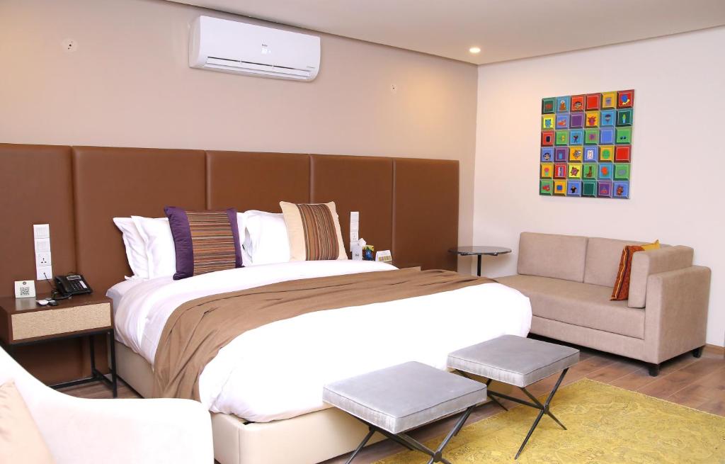 Executive Room