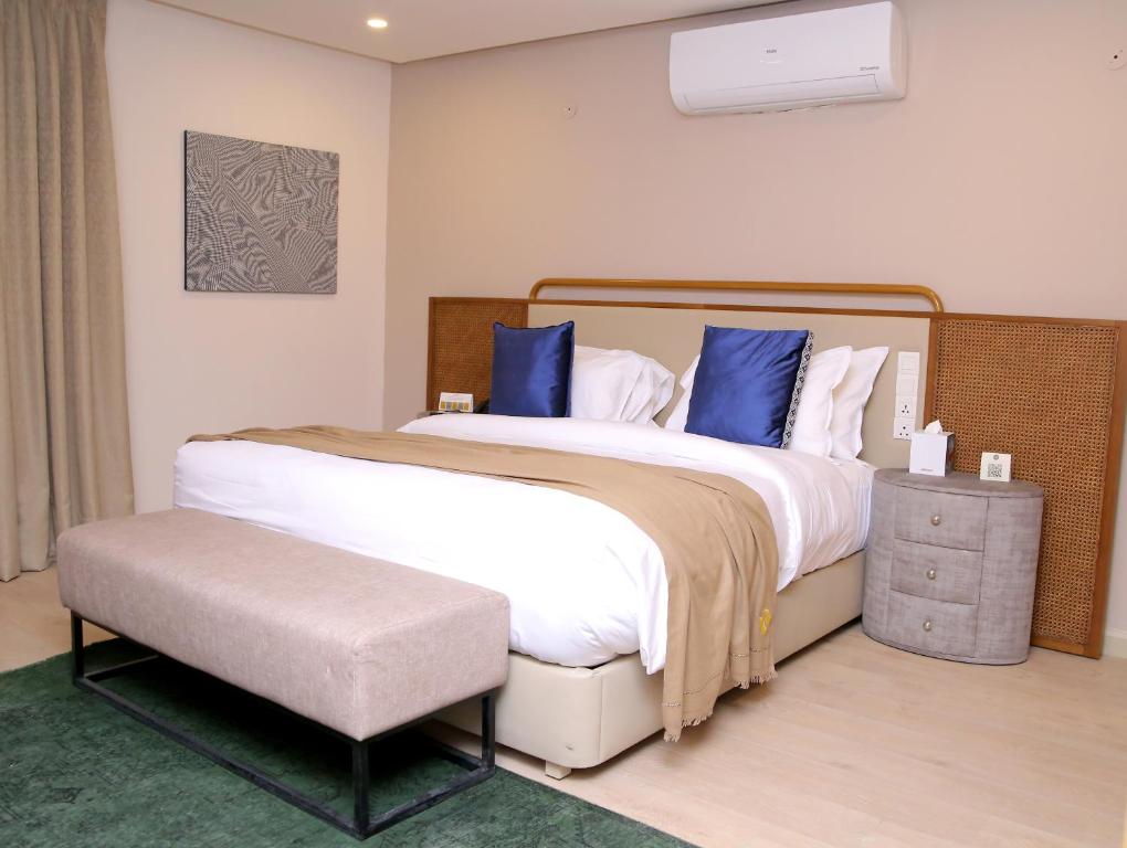Premier Room