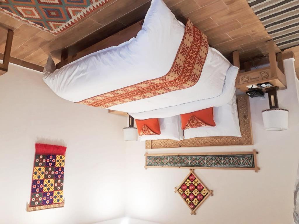 Royal Garden Residence Room (Single Room)