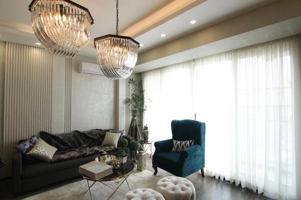 2 Bed Room Apartment