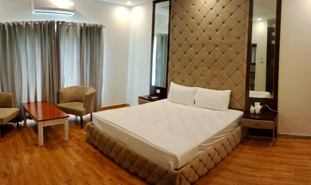 Deluxe Single Room