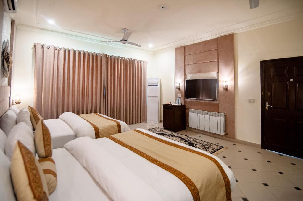 Deluxe Twin Room