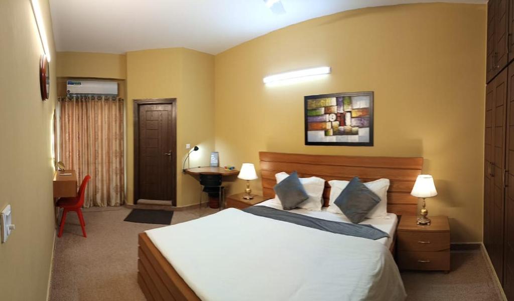 2 Bed Room Apartment 