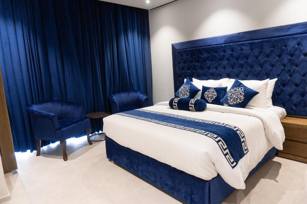 2 Bedroom Executive Suite