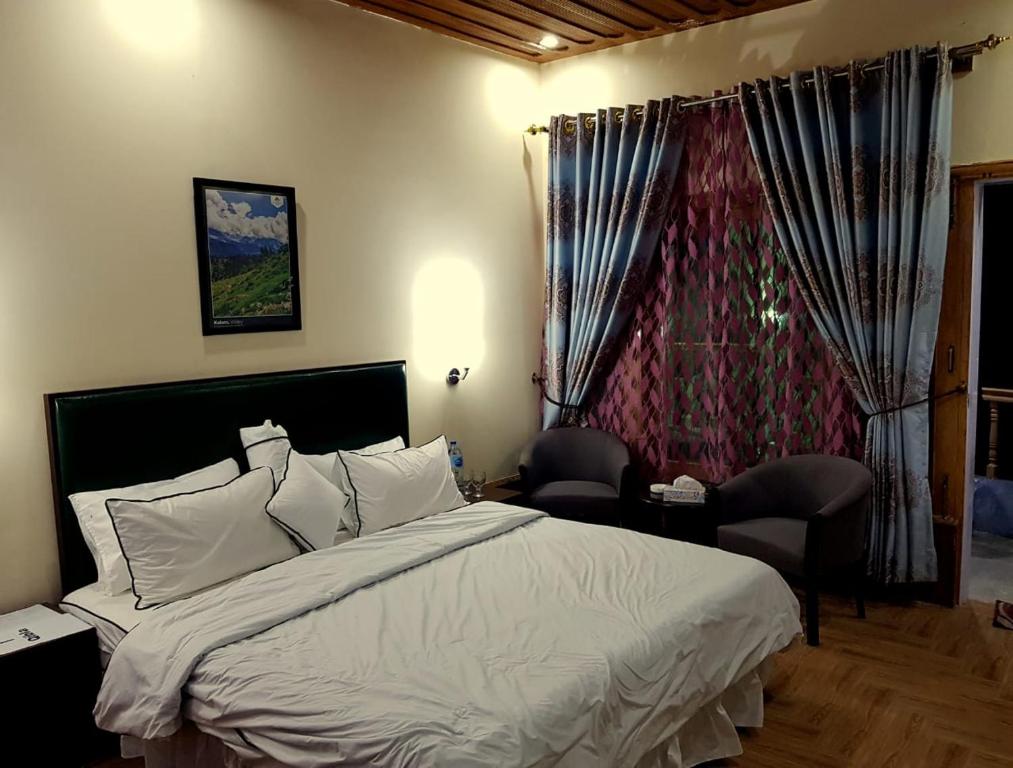 Standard Deluxe Room