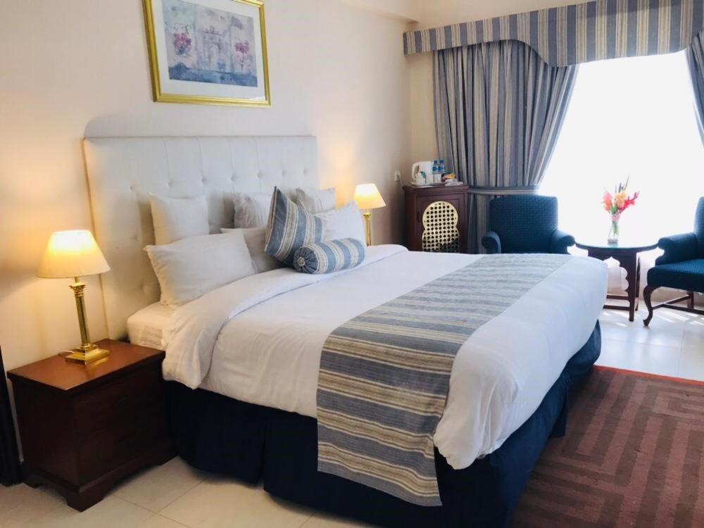 Deluxe Single Room