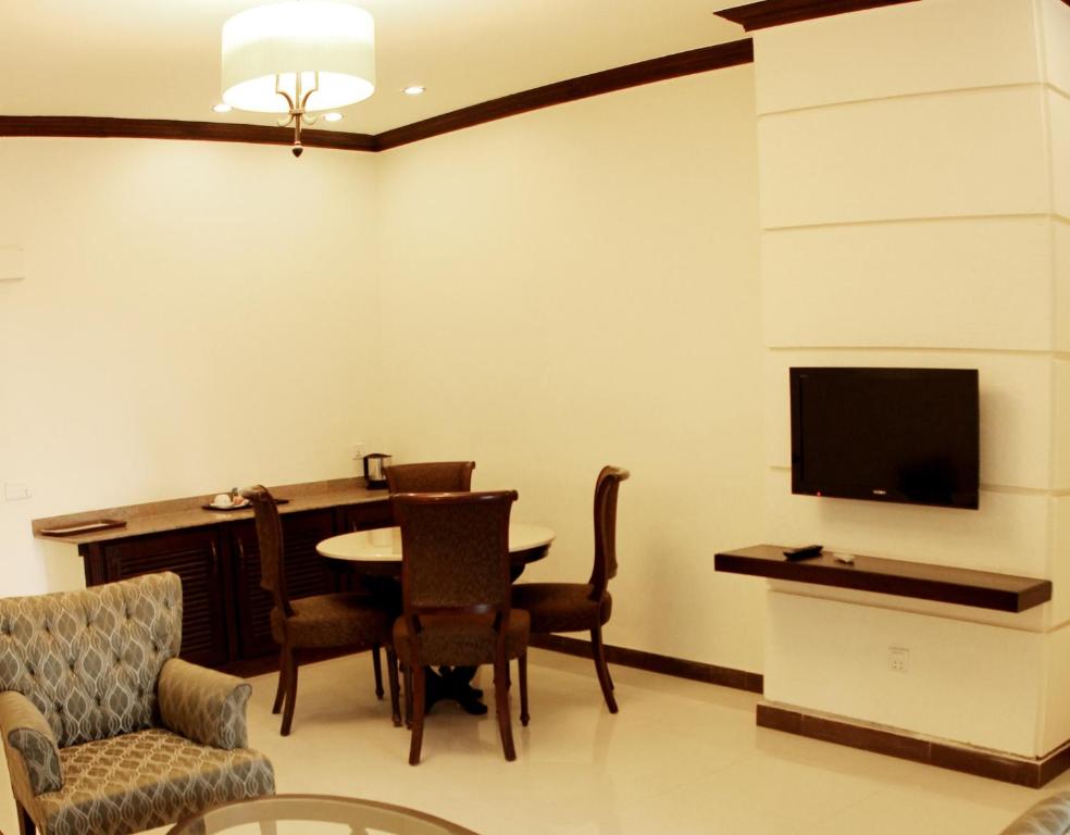 Royal Suites