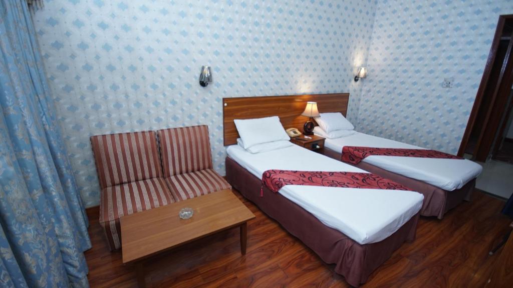 Deluxe Single Room