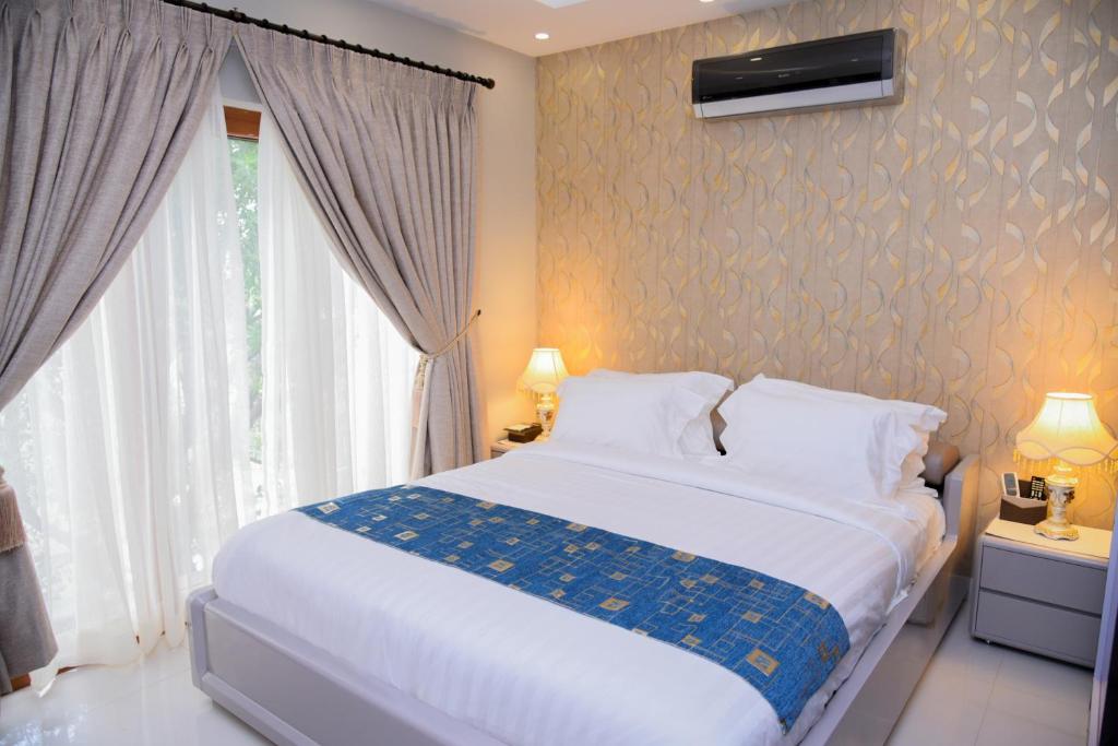 Standard Room Single