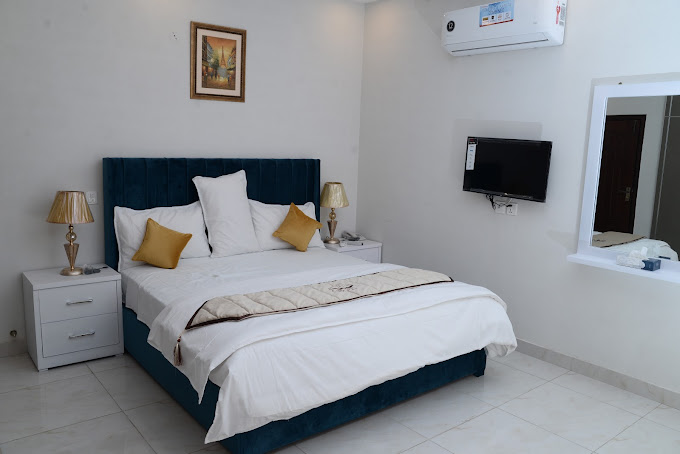 Single Deluxe Room