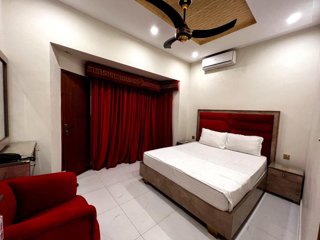 Double Deluxe Room