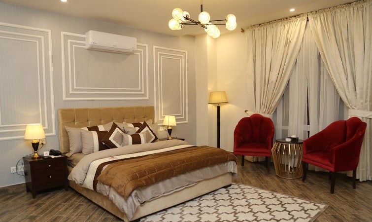 Executive Room 
