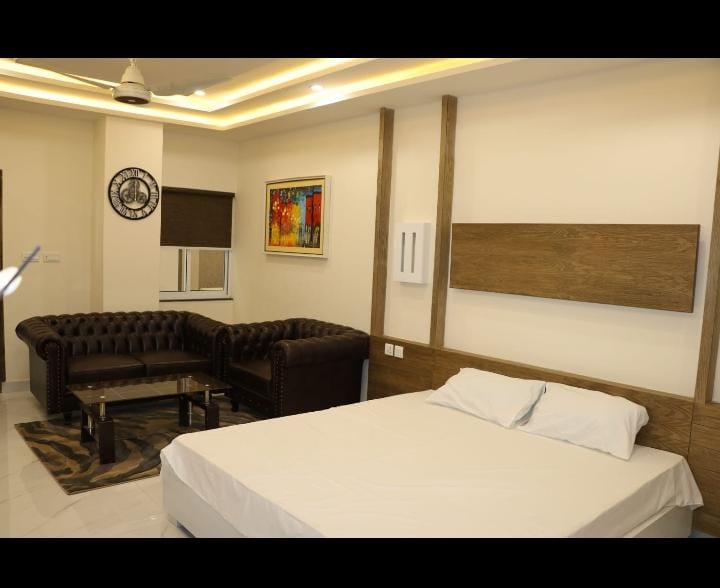 Deluxe Single Room