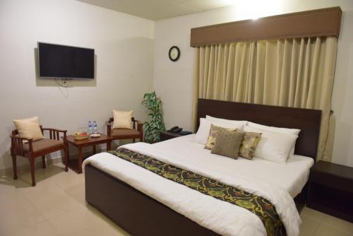 Deluxe Room Single