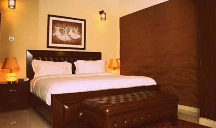 2 Bedroom Apartment