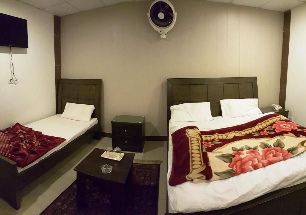Deluxe Budget Room