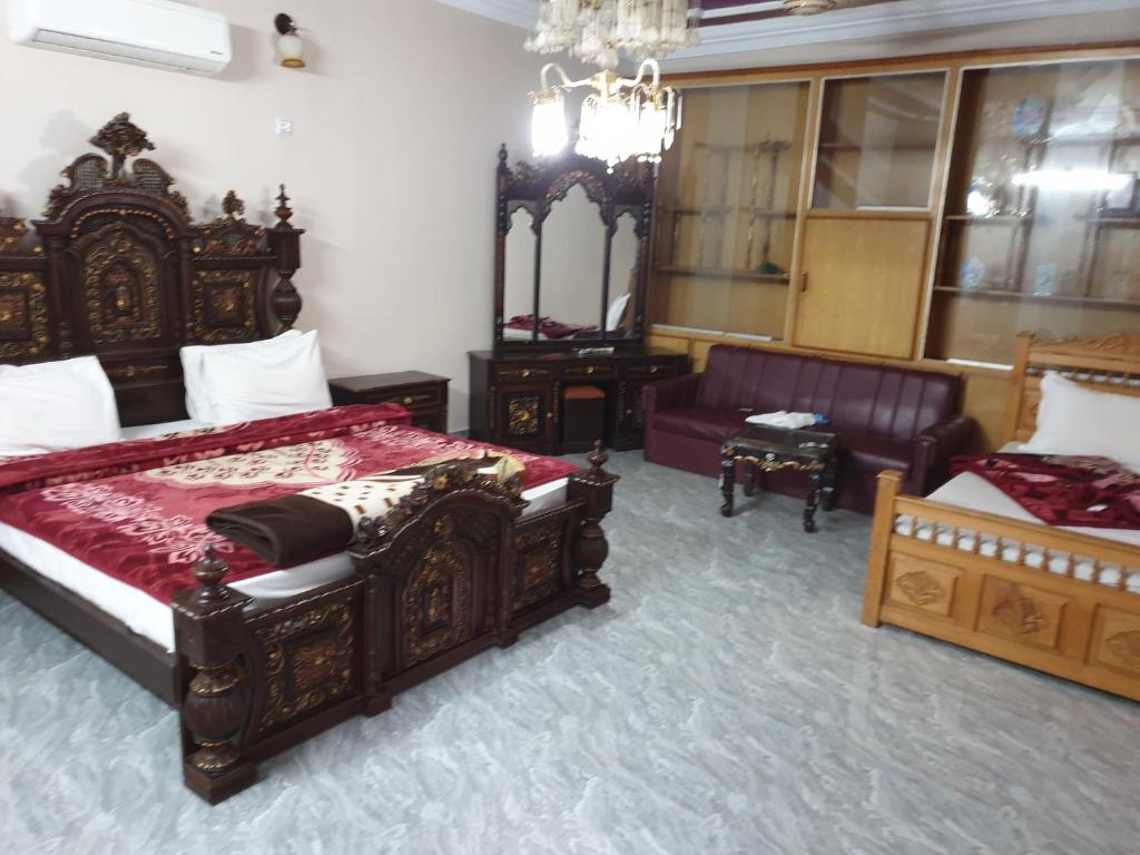 Deluxe Triple Room