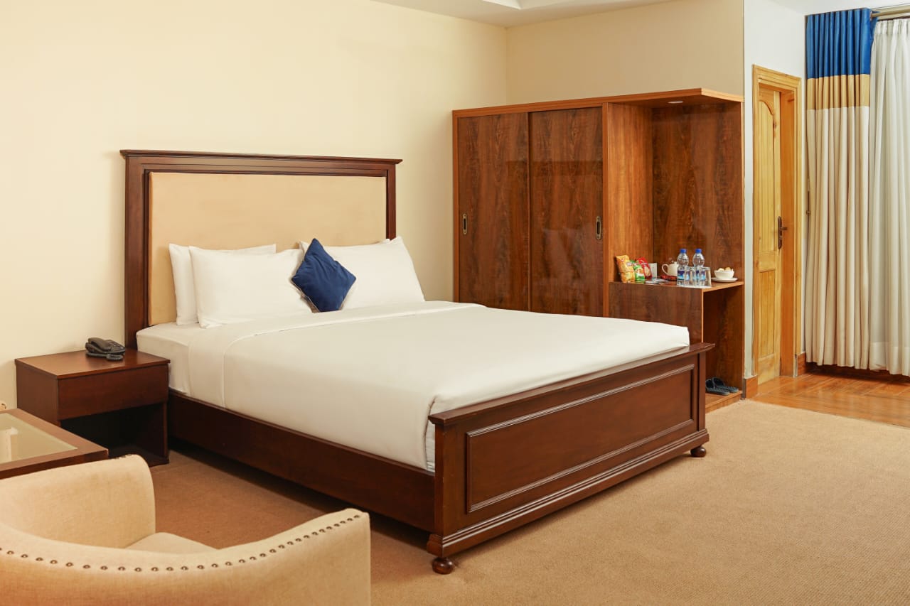 Deluxe Master Room