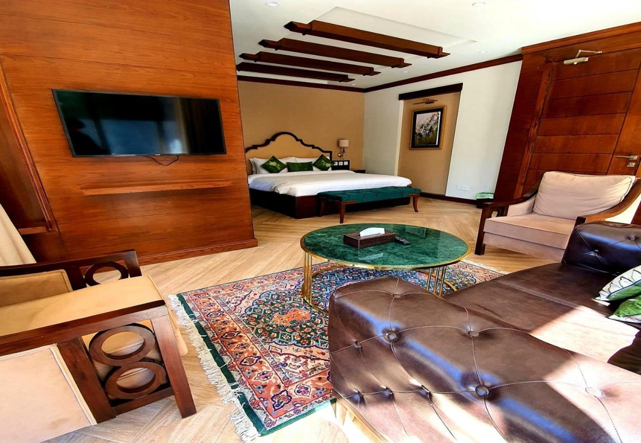 Premium Room