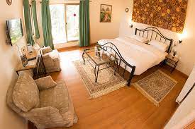 Presidential Villa (4 Bed Rooms)