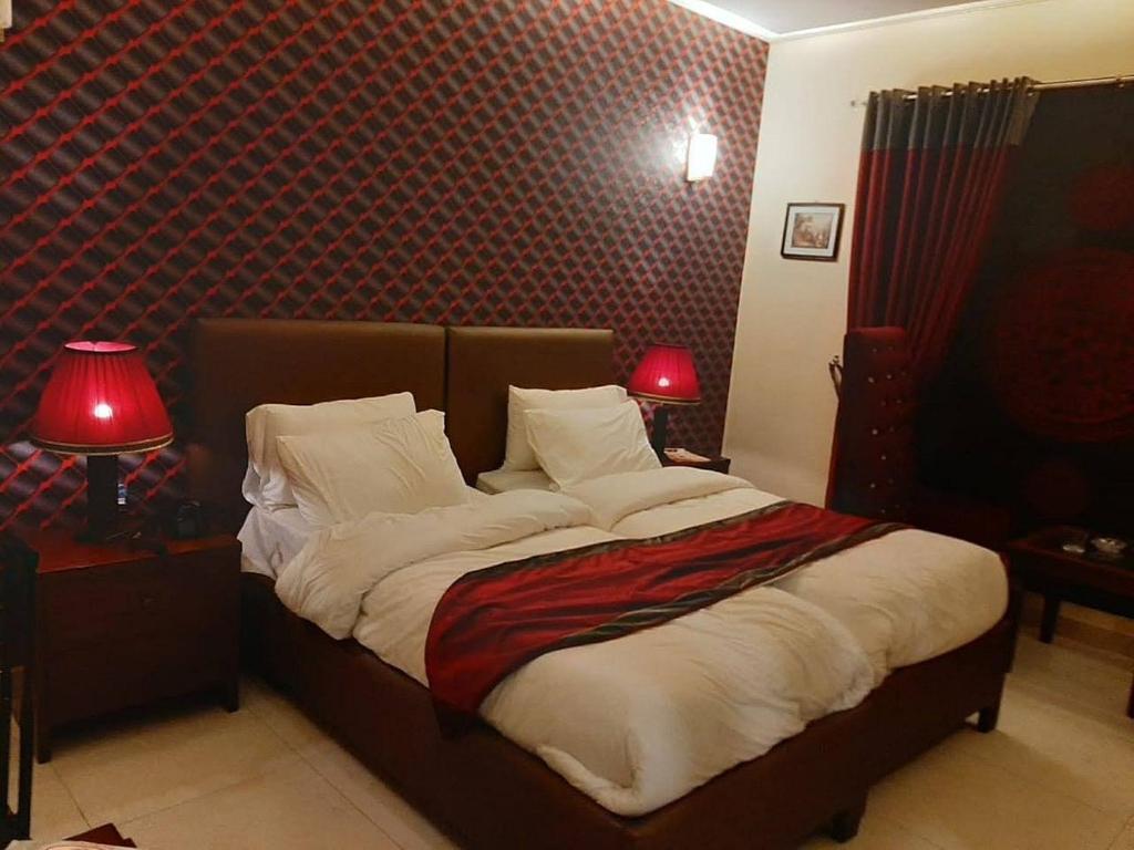 02 Bedroom Apartment