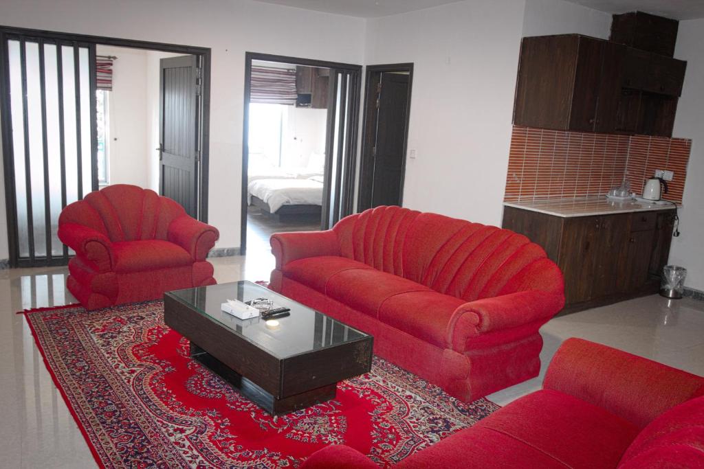 2 Bedroom Apartment