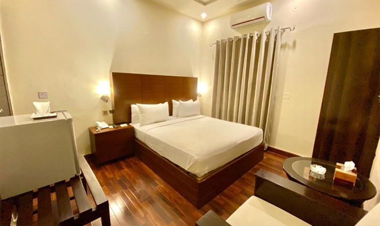 Single Room