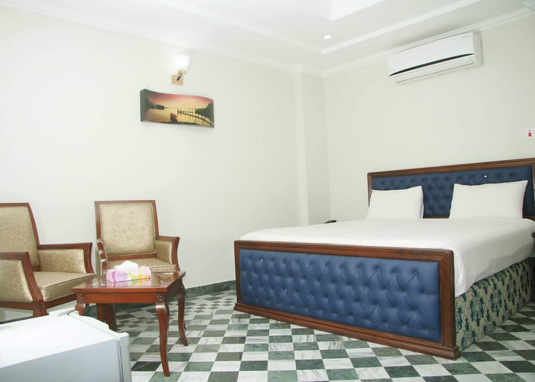 Single Deluxe Room