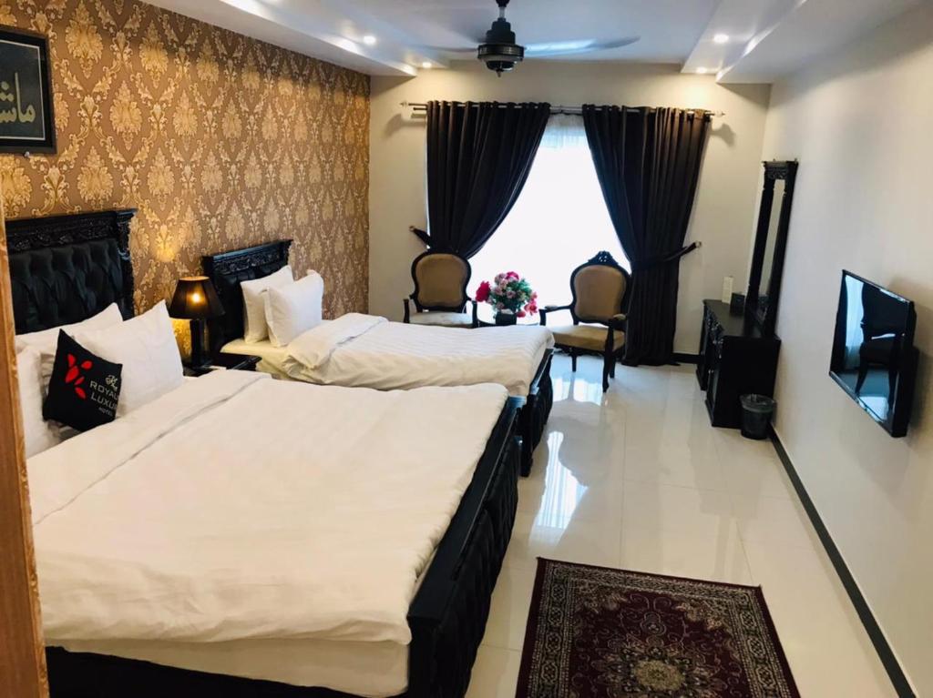 Superior Triple Room
