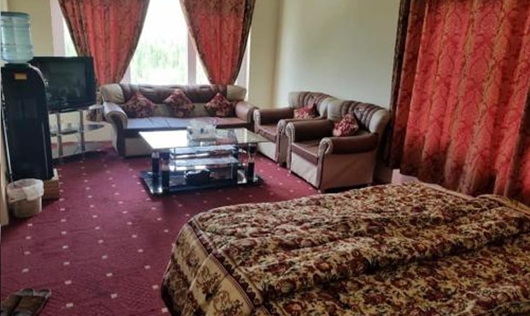 Suite Bedroom