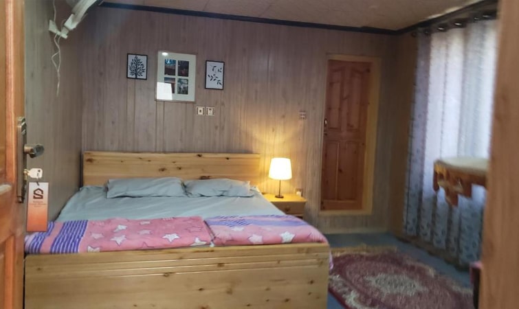 Twin Single Room 