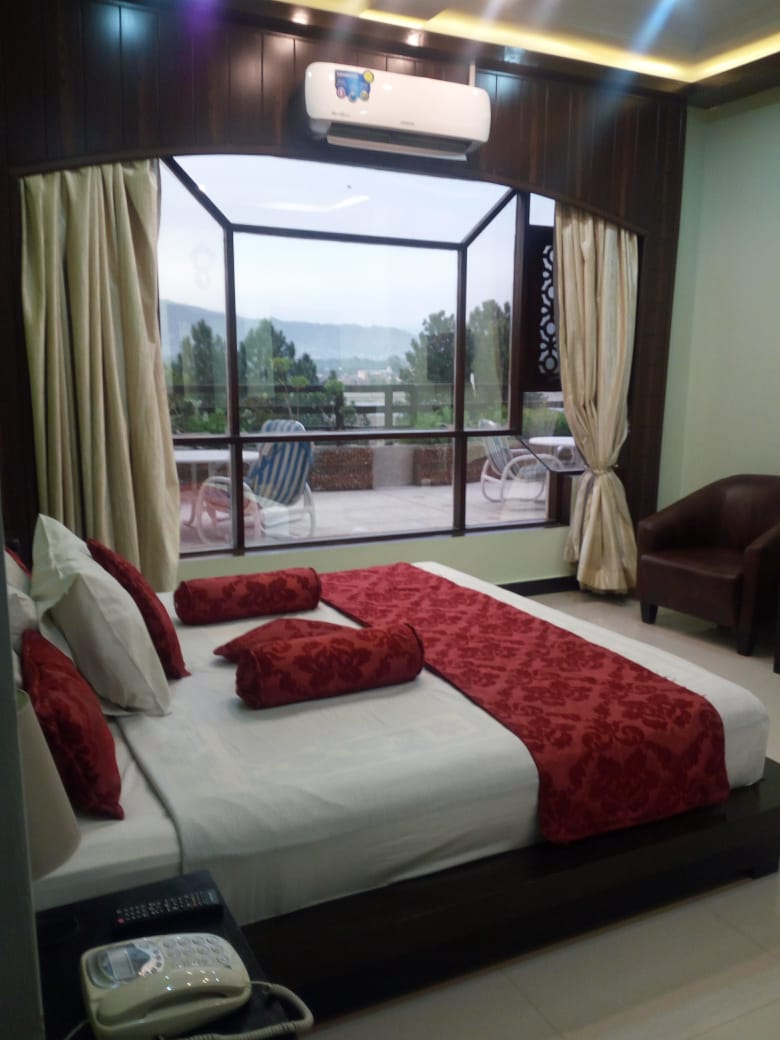 Executive Suite