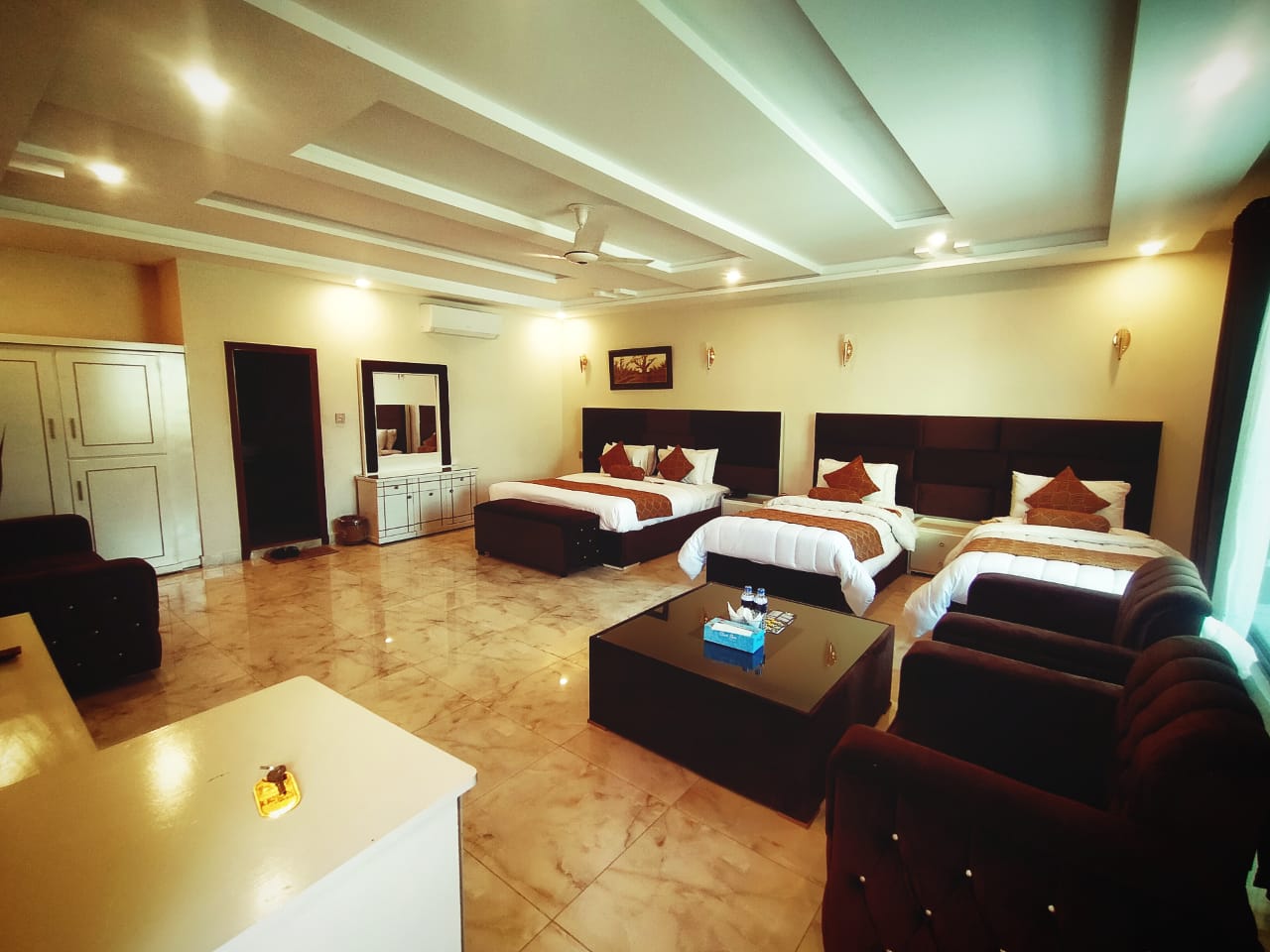 Executive Master Suite